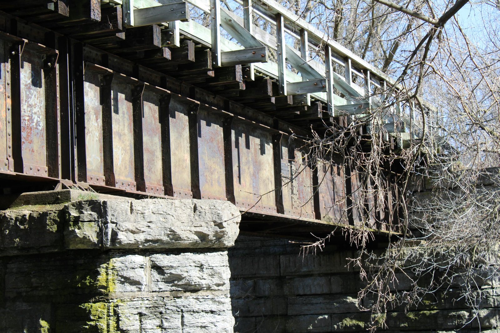 North span